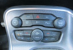 2016 Dodge Challenger - Image 33