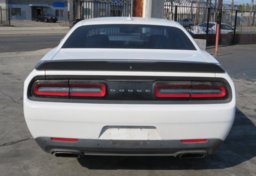 2016 Dodge Challenger - Image 12