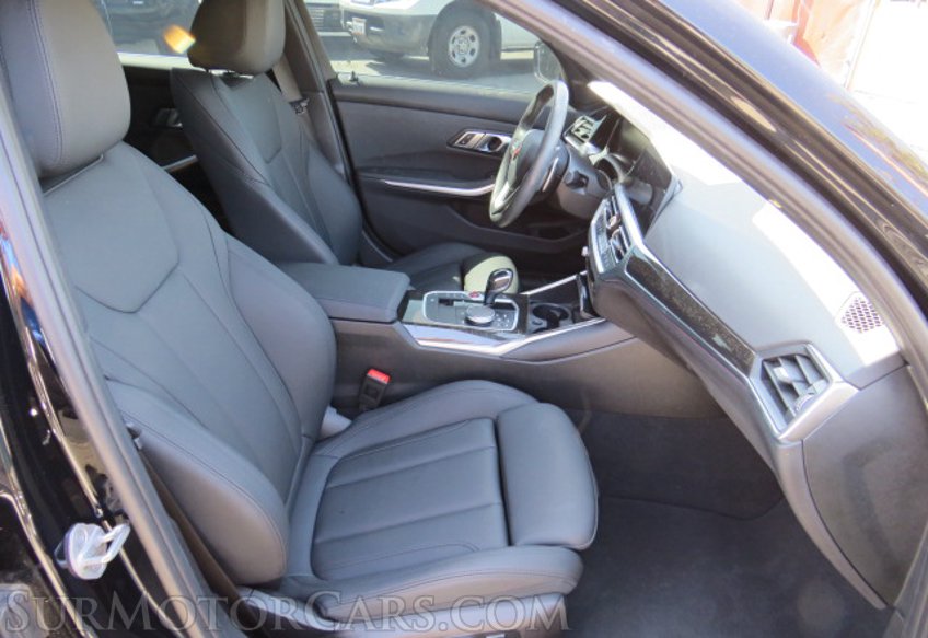 2021 BMW 3 Series - Image 21