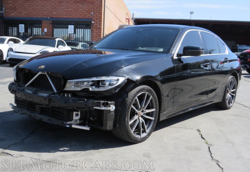 2021 BMW 3 Series - Image 3