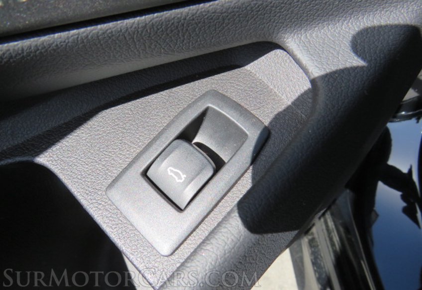 2021 BMW 3 Series - Image 42