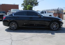 2021 BMW 3 Series - Image 11