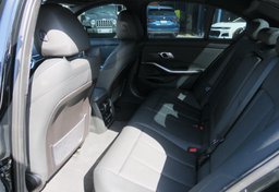 2021 BMW 3 Series - Image 24