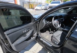 2021 BMW 3 Series - Image 29