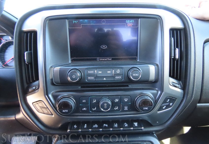 2017 Chevrolet Silverado 2500HD 4x4 LTZ - Image 39