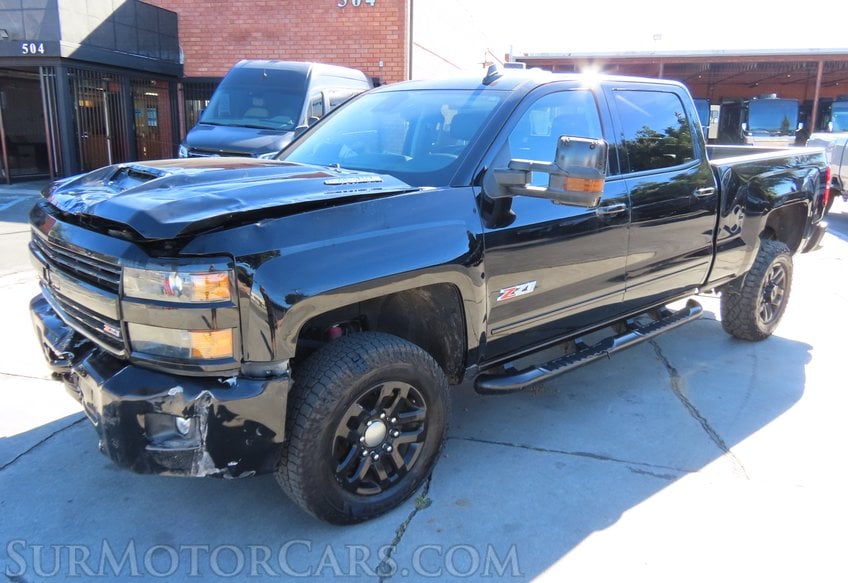 2017 Chevrolet Silverado 2500HD 4x4 LTZ - Image 2
