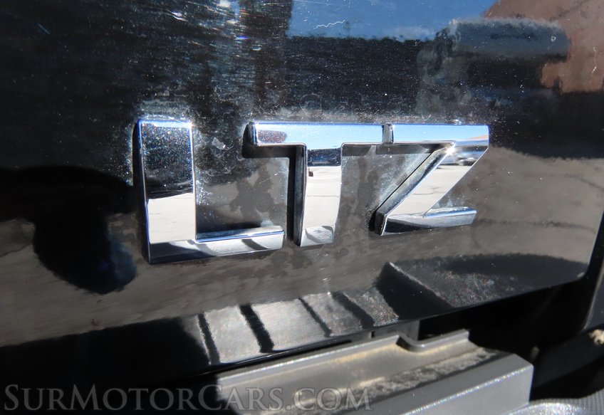 2017 Chevrolet Silverado 2500HD 4x4 LTZ - Image 18