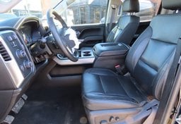 2017 Chevrolet Silverado 2500HD 4x4 LTZ - Image 23