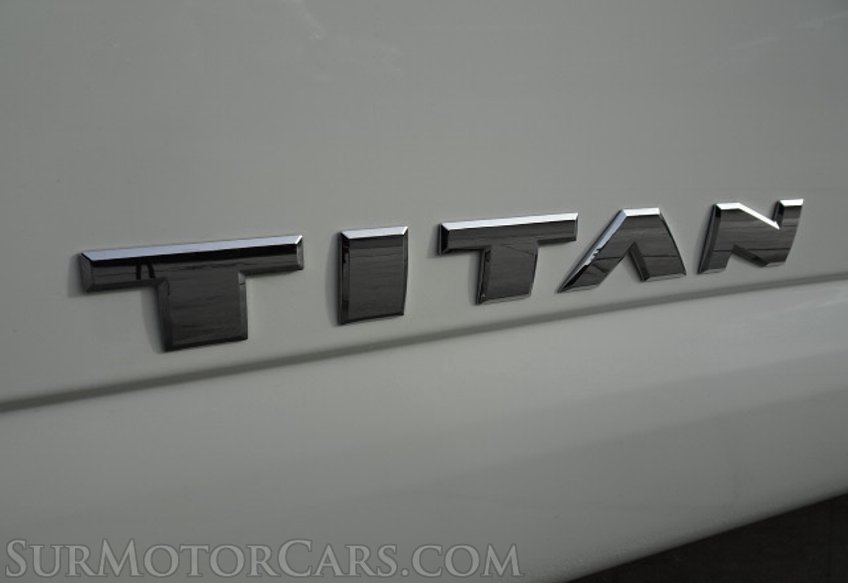 2019 Nissan Titan - Image 18
