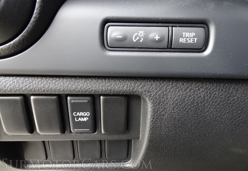 2019 Nissan Titan - Image 36