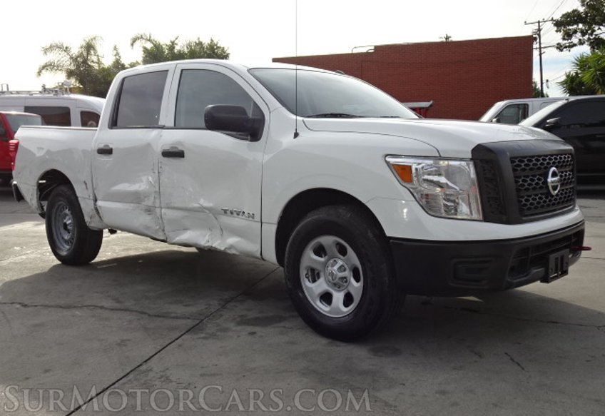 2019 Nissan Titan - Image 4