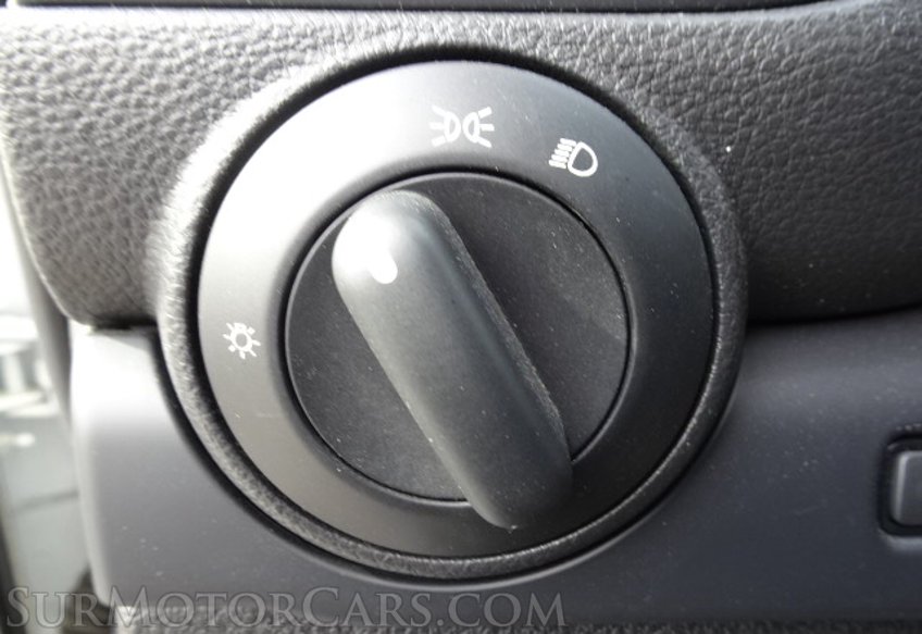 2019 Nissan Titan - Image 35