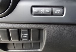 2019 Nissan Titan - Image 36