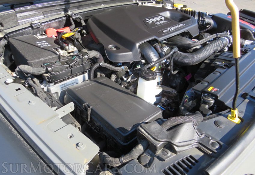 2021 Jeep Gladiator - Image 5