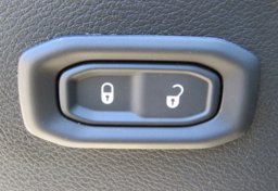 2021 Jeep Gladiator - Image 30