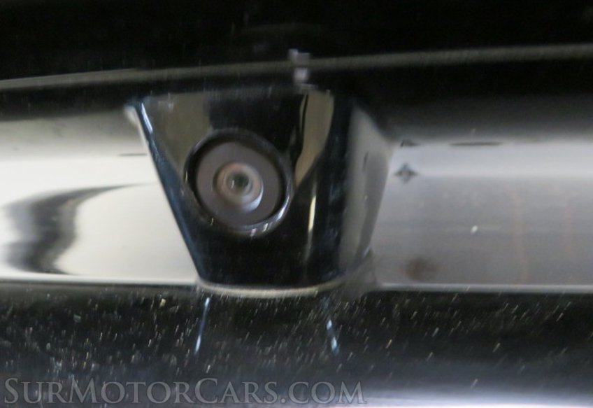 2019 Chevrolet Camaro - Image 17