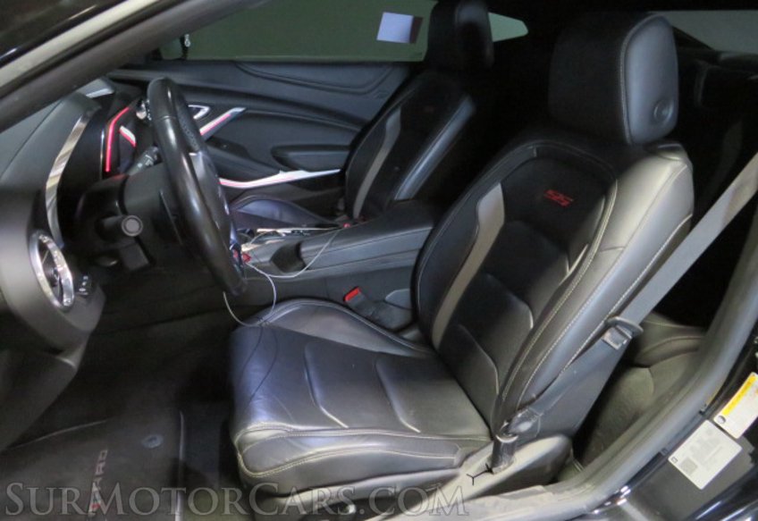 2019 Chevrolet Camaro - Image 21