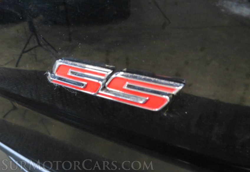 2019 Chevrolet Camaro - Image 18