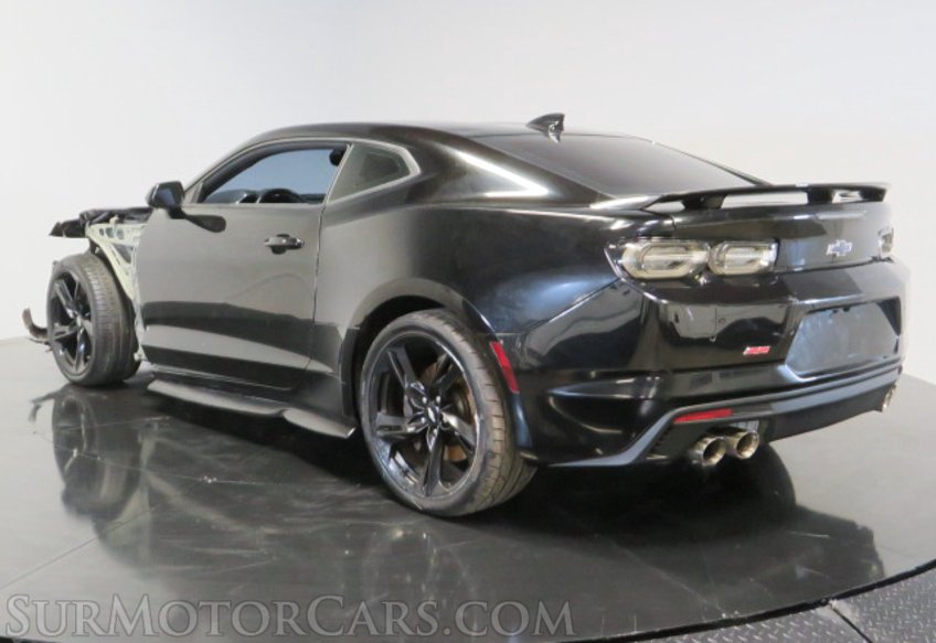 2019 Chevrolet Camaro - Image 8