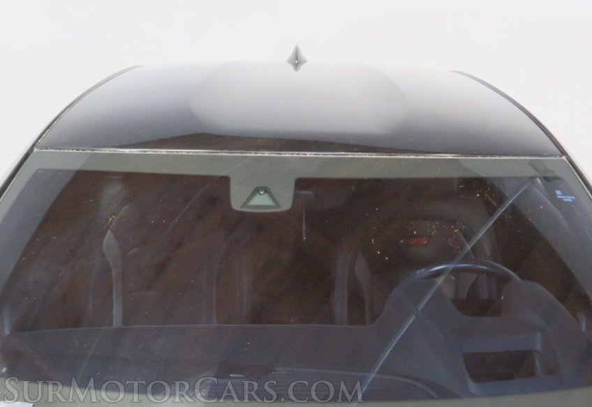 2019 Chevrolet Camaro - Image 13