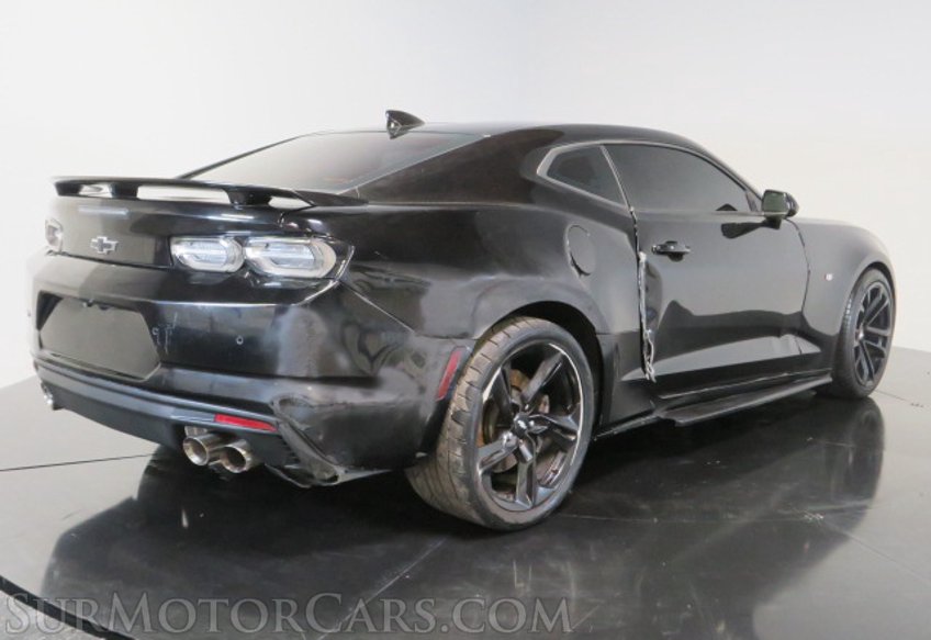 2019 Chevrolet Camaro - Image 7