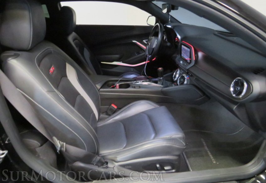 2019 Chevrolet Camaro - Image 24