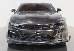 2019 Chevrolet Camaro - Image 9