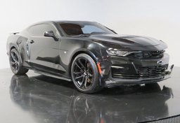 2019 Chevrolet Camaro - Image 3