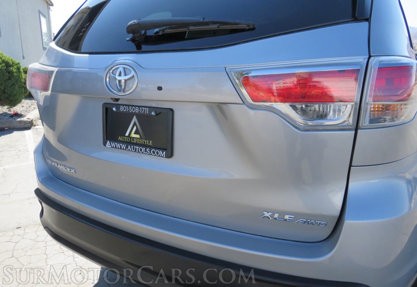 2014 Toyota Highlander - Image 14