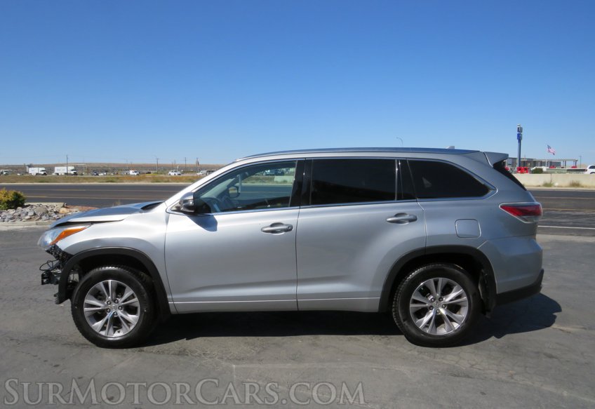 2014 Toyota Highlander - Image 10