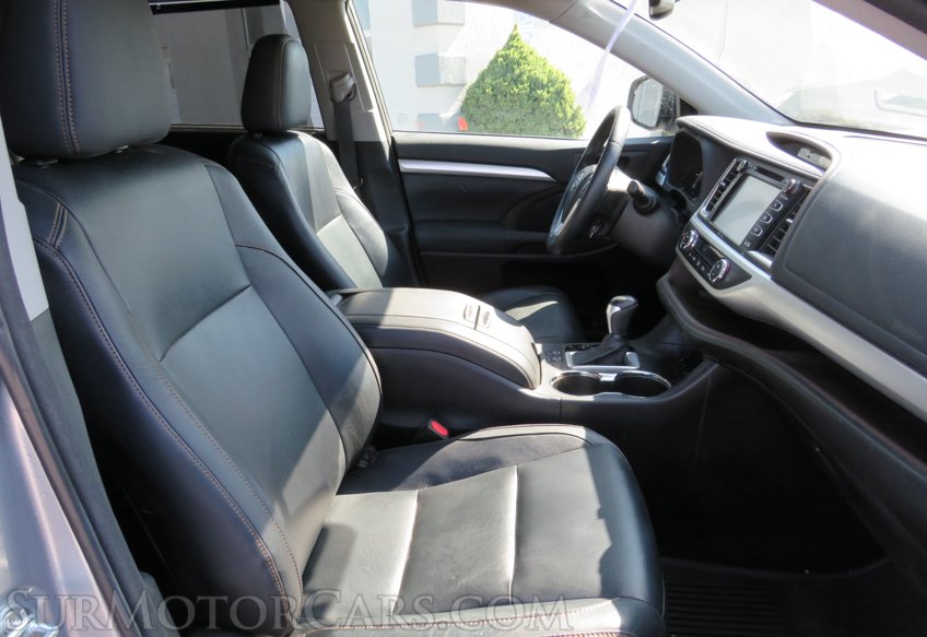 2014 Toyota Highlander - Image 23