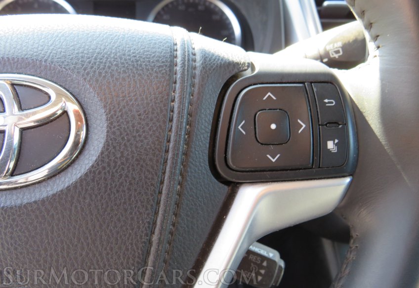 2014 Toyota Highlander - Image 32