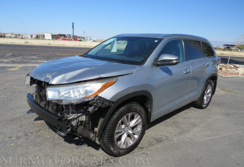 2014 Toyota Highlander - Image 3