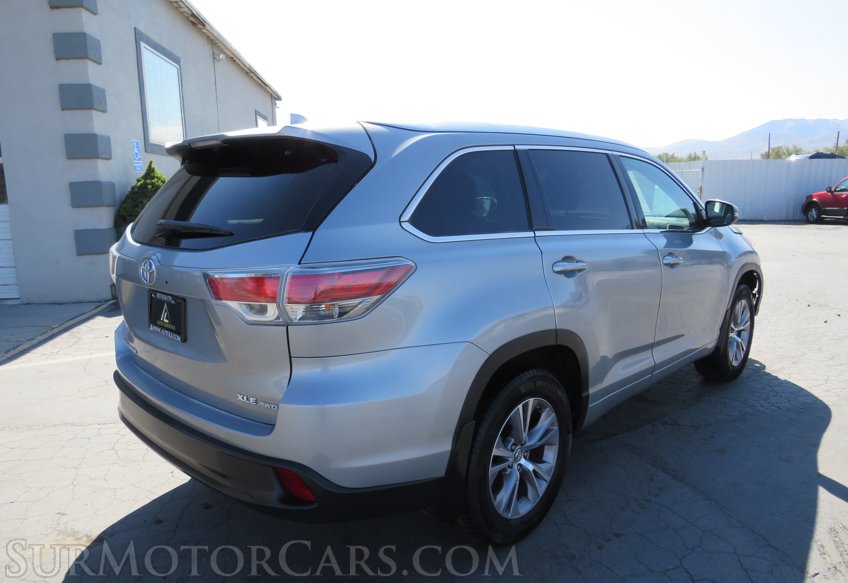 2014 Toyota Highlander - Image 8
