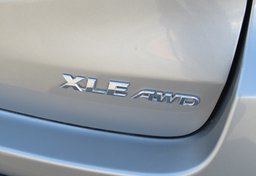 2014 Toyota Highlander - Image 19