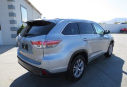2014 Toyota Highlander - Image 8