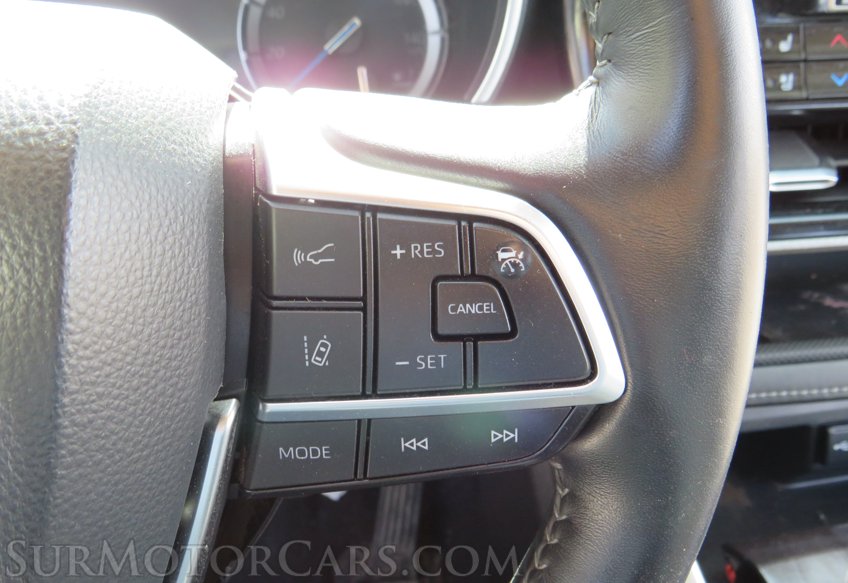 2021 Toyota Highlander - Image 34