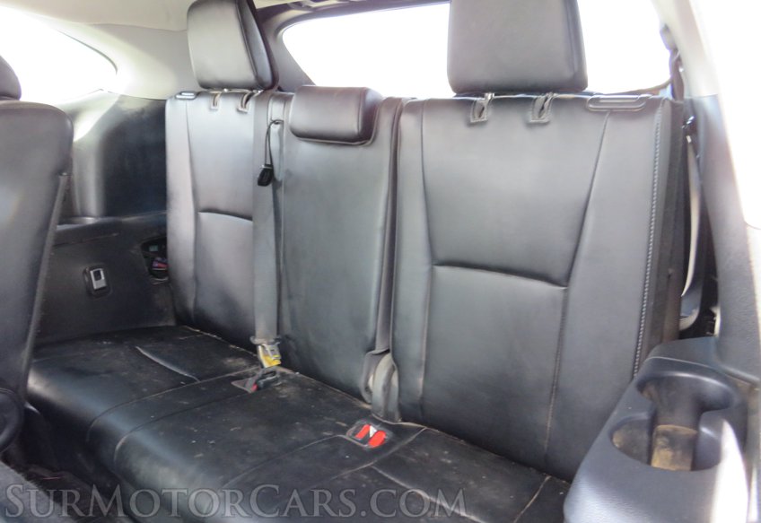 2021 Toyota Highlander - Image 32