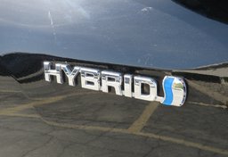 2021 Toyota Highlander - Image 21