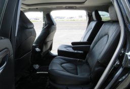 2021 Toyota Highlander - Image 28