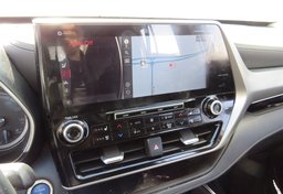 2021 Toyota Highlander - Image 37