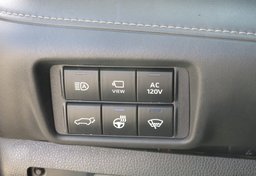 2021 Toyota Highlander - Image 43