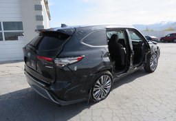 2021 Toyota Highlander - Image 5