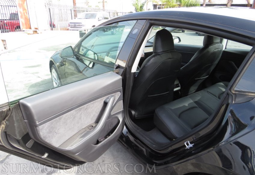 2021 Tesla Model 3 - Image 19