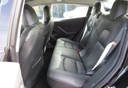 2021 Tesla Model 3 - Image 25