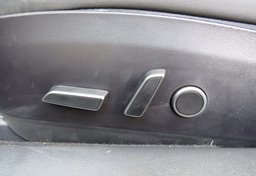 2021 Tesla Model 3 - Image 33