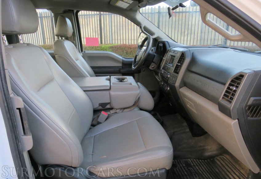 2017 Ford Super Duty F-250 SRW - Image 29