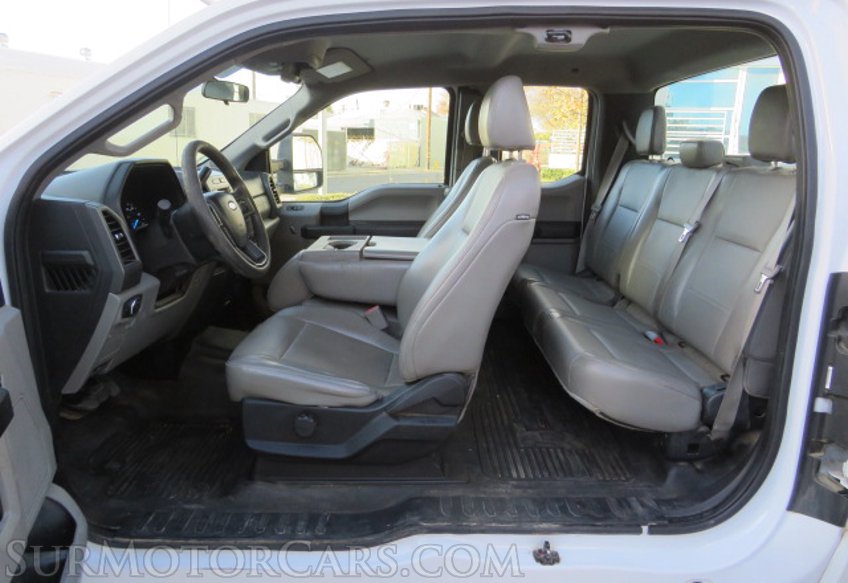 2017 Ford Super Duty F-250 SRW - Image 24