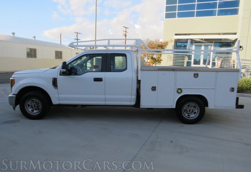 2017 Ford Super Duty F-250 SRW - Image 5