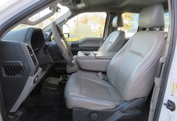 2017 Ford Super Duty F-250 SRW - Image 28